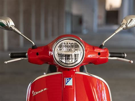 Vespa Gts Super 300 Price Consumption Colors