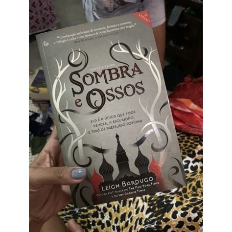 Sombra E Ossos Trilogia Grisha Leigh Bardugo Shopee Brasil