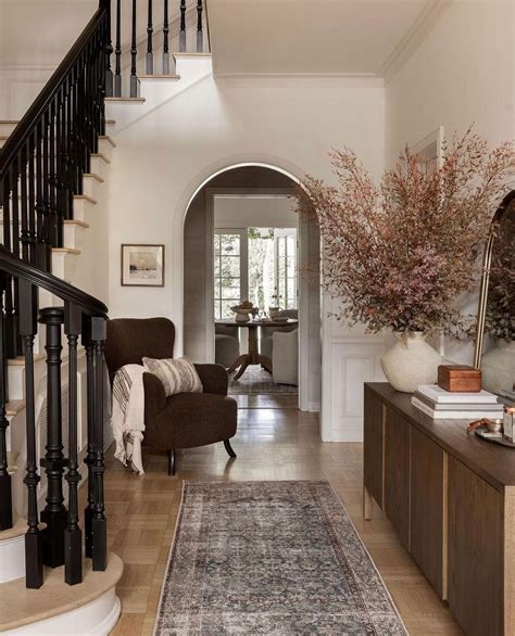 Gorgeous Entryway Decor Ideas To Make A Lasting First Impression