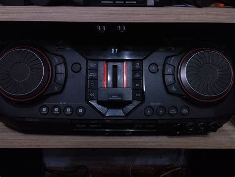 LG XBOOM CL98-FB, TV & Home Appliances, Other Home Appliances on Carousell
