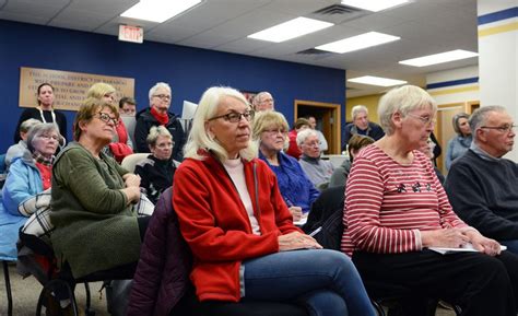 Former Baraboo educators group seeks meeting with school board on behavior, discipline issues ...