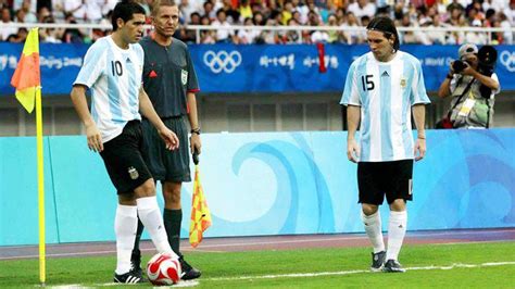 ¿el Día Nacional Del Fútbol Hoy Cumplen Años Lionel Messi Y Juan Román Riquelme Un 24 De