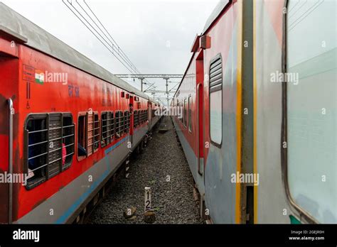 Lhb coaches hi-res stock photography and images - Alamy
