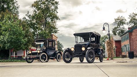 Throwback Test Drive Comparison Ford Model T Vs Detroit Electric Model 90