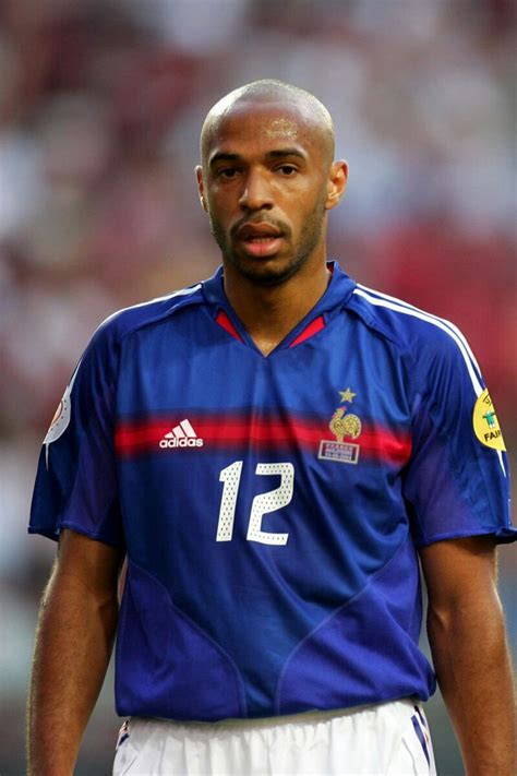 pin  dulat  franciia thierry henry legends football football boys