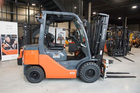 For Sale Second Hand Forklift 2 5 Ton Diesel 52 8fdf25 Forklift Trucks