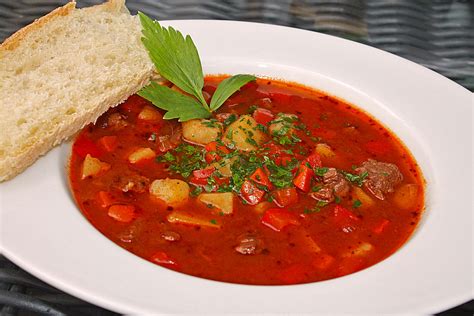 Deftige Gulaschsuppe Von Badegast Chefkoch