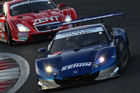 FSC 第1レース決勝GT500KEIHIN HSV 010の塚越広大が激戦を制して涙の優勝 SUPER GT OFFICIAL