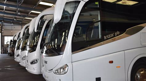 El Bono De Transporte Gratuito De La Junta Para Líneas De Autobuses