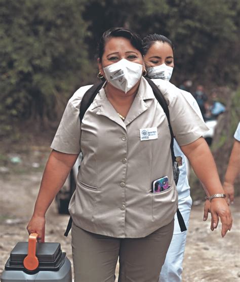 Promotores De Salud Visitan Zonas Rurales Para Agendar Cita De