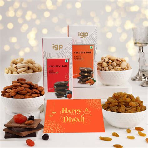 Buy Send Royal Celebrations Diwali Gift Hamper Online IGP JVS1265966