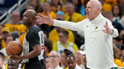 An international contract may be next for giannis carlisle 22