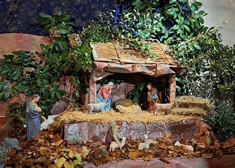 La crèche de Saint Georges du Vièvre Paroisse Montgeoly