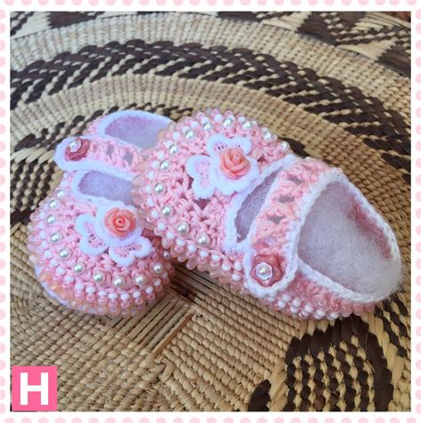 Z Crochet Pink Flower Baby Shoes Clearlyhelena