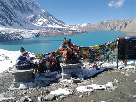 Annapurna Circuit With Tilicho Lake Trek