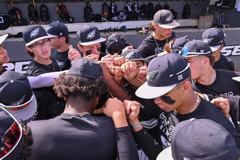 District tournament Baseball game: Ferguson vs. Coral Gables – The Talon