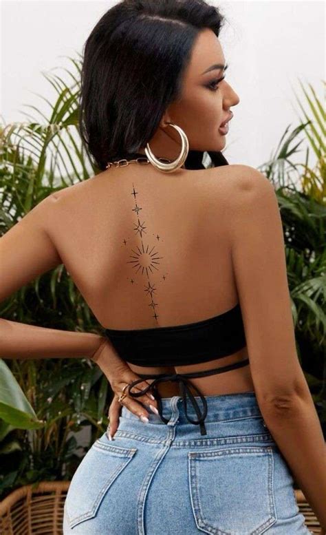 Los 5 Mejores Tatuajes En La Espalda Para Mujeres Delicados