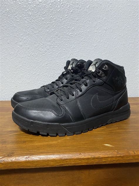 2020 Air Jordan 1 Trek Boots 616344-010 Men's Size 11 - Gem