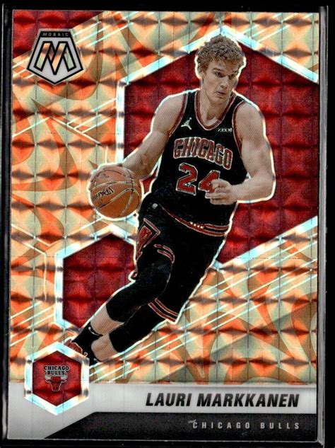 2020 21 Panini Mosaic Orange Reactive Lauri Markkanen Chicago Bulls 4