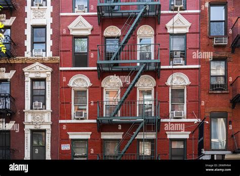 Usa New York City Facade Of Late Th Early Th Century Townhouses