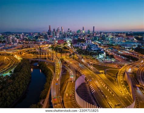 3,200 Brisbane City Roads Images, Stock Photos & Vectors | Shutterstock