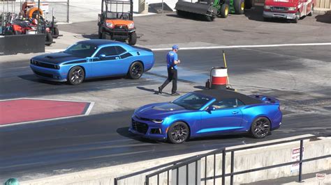 Chevy Camaro Zl Vs Dodge Hellcat Drag Races Show Not All Muscle Cars