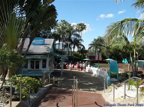 SeaWorld Update: Dolphin Cove Reopens (PART 1) - Orlando Theme Park News