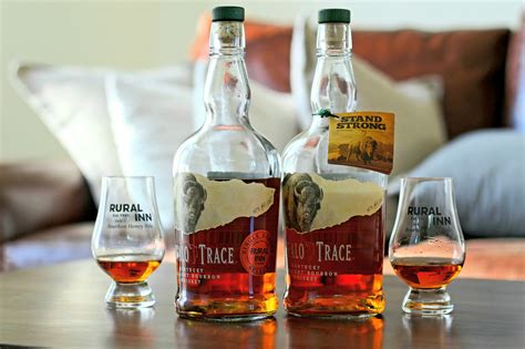 Buffalo Trace vs. Buffalo Trace Single Barrel Comparison Review