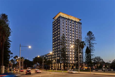 DoubleTree by Hilton Perth Waterfront, Australia | Australian Accommodation