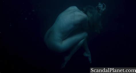 Jena Malone Nude Photos Scenes And Porn Scandal Planet