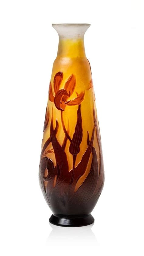 Proantic Émile Galle Vase Verre Multicouche Aux Tulipes Signe Gall