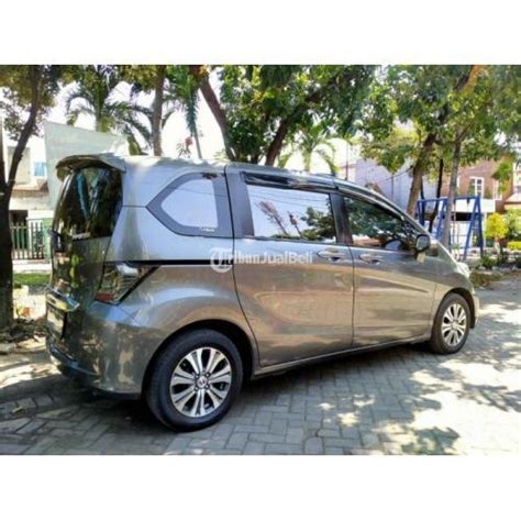 Mobil Honda Freed PSD Matic 2013 Bekas KM Rendah Surat Lengkap Pajak