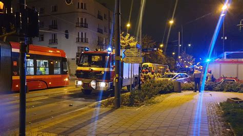 Wypadek tramwaju MPK Łódź na Narutowicza Zderzenie tramwaju z