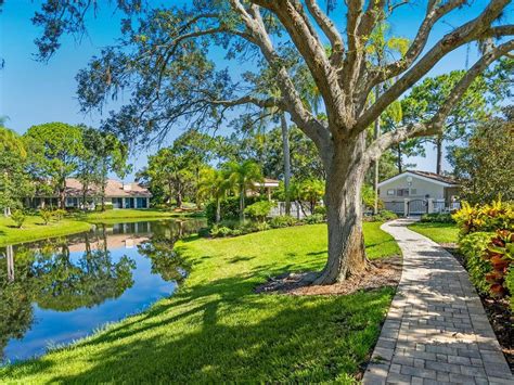 4012 Penshurst Park Sarasota Fl 34235 Mls A4541091 Redfin