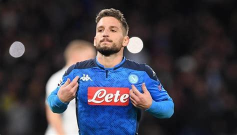 Mertens Napoli adına Serie A da en çok gol atan oyuncu oldu Fanatik