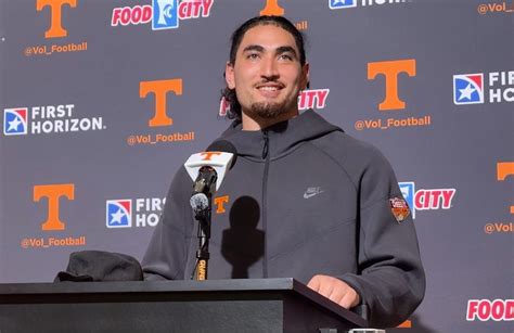 Watch Tennessee Linebackers Talk Final Week Of Spring Camp Rocky Top