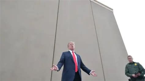 Trump S Wall Winds Blow Over Section Of Us Mexico Border Fence