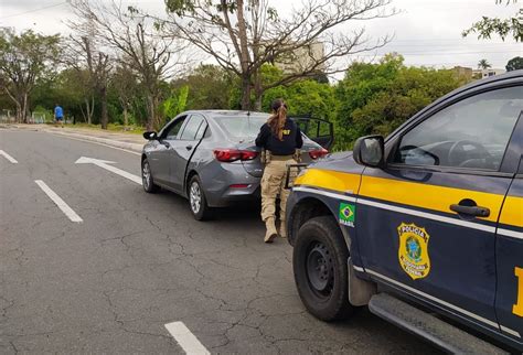 Rastreador ajuda polícia a encontrar em Volta Redonda carro de