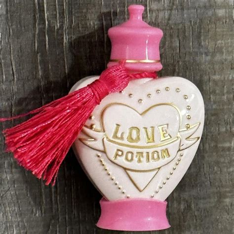 Harry Potter Love Potion Bottle Harry Potter Love... - Depop