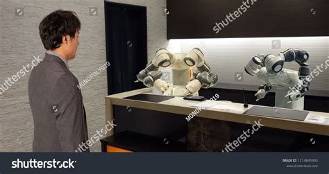 68 Hotel Receptionist Robot Images, Stock Photos & Vectors | Shutterstock