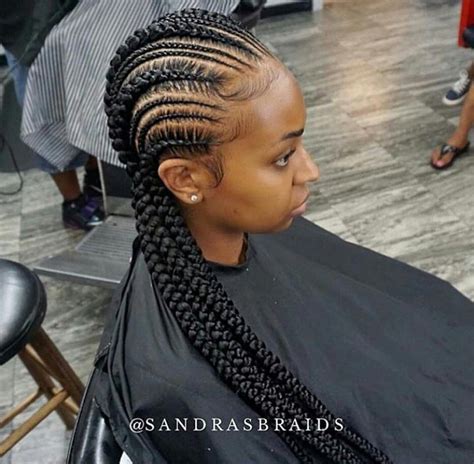 Small And Big Cornrows Protectivecornrows Cornrow Hairstyles