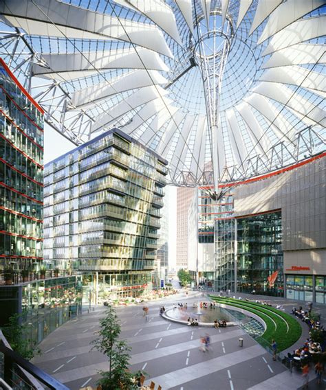 Flashback: Sony Center Berlin / Murphy Jahn | ArchDaily