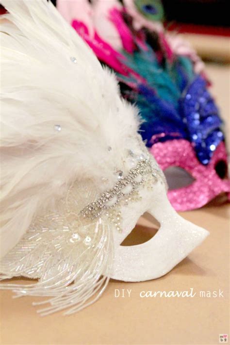 DIY Mardi Gras Masks You Can Rock On The Street | DIY Projects