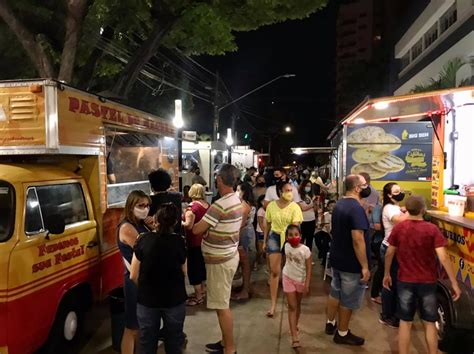 Festival Food Truck Oferece Op Es Gastron Micas Diversas Na Pra A Nove