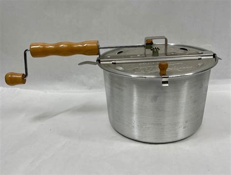 Vintage Genuine Whirley Pop Stovetop Hand Crank Old Fashioned Popcorn Popper