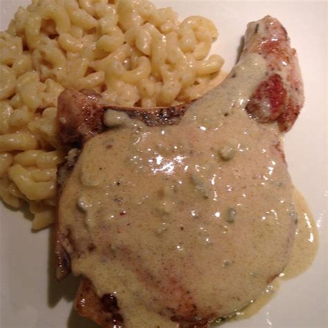 Pork Chops With Blue Cheese Gravy Recipe