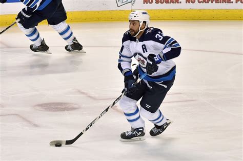 Dustin Byfuglien Unlikely To Play Again