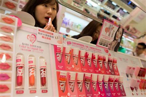 South Korean Beauty Boom Proves Alluring To Investors Wsj