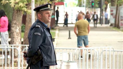 Crnogorska Policija I Vojska Ne Uspevaju Da U U U Trag Ubici