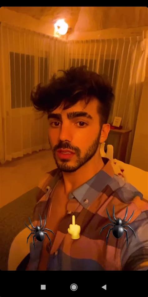 pin  omgsofi  vecibanda haikyuu anime kpop